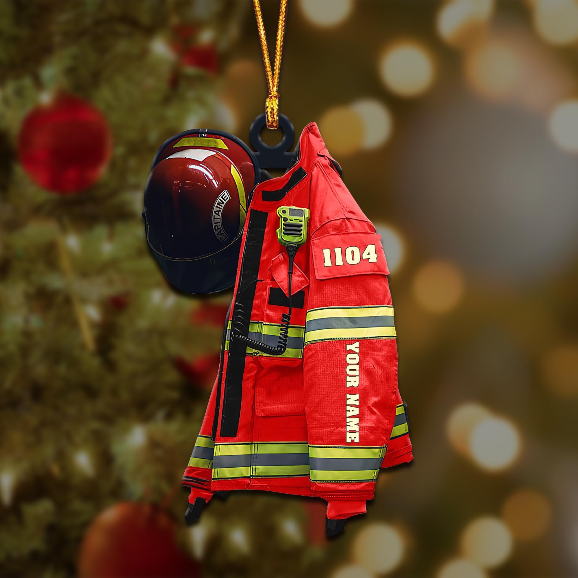 giftngon - Personalized Red Firefighter CAPITAINE Ornament, Custom Name & Number