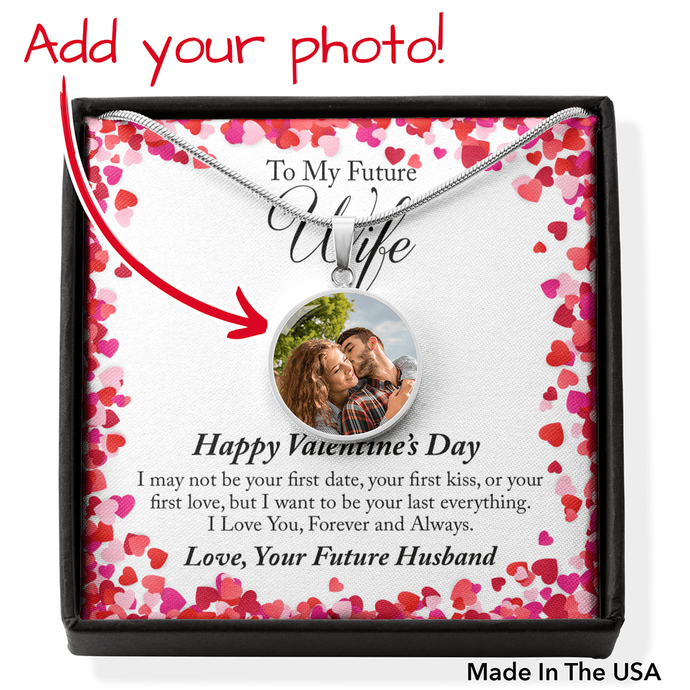 To My Future Wife Valentine's Day Photo Circle Pendant Necklace